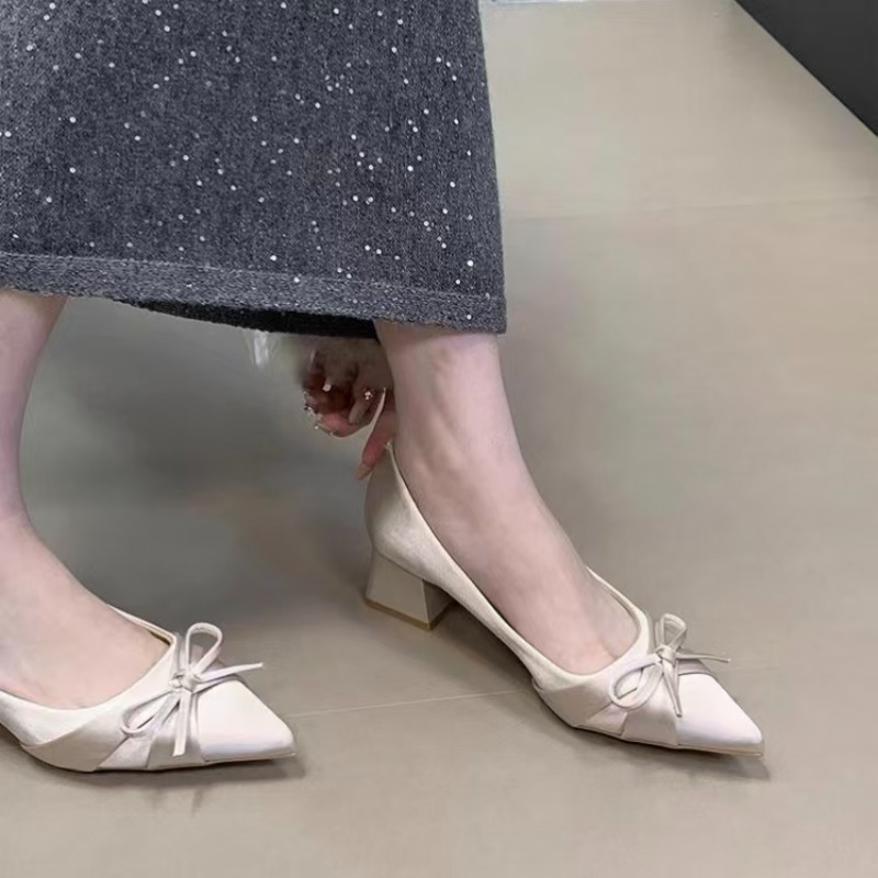 Retro halflange enkele schoene - Women Shoes With Heels recensie en prijs
