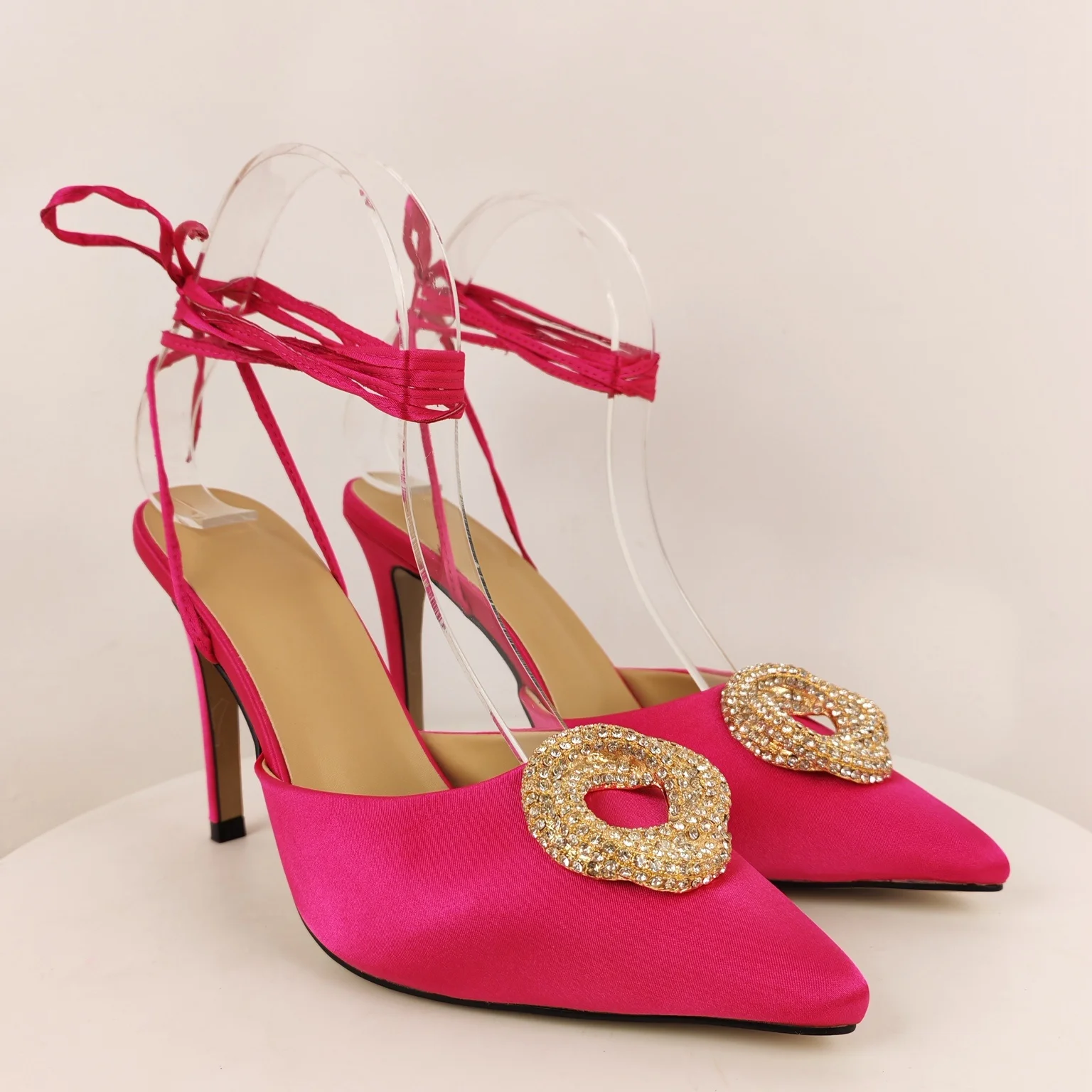 Strass Decor Dames Puntschoen  - Women Shoes With Heels recensie en prijs