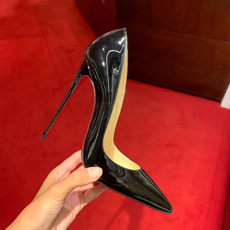 Nieuwe Shallow Classic Lakleer - Patent Leather Pump recensie en prijs