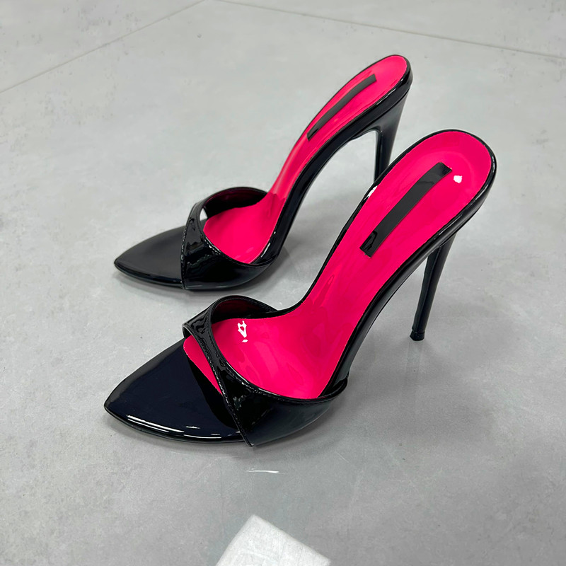 Vrouw Stiletto 12 Cm Slipper S - Patent Leather Pump recensie en prijs