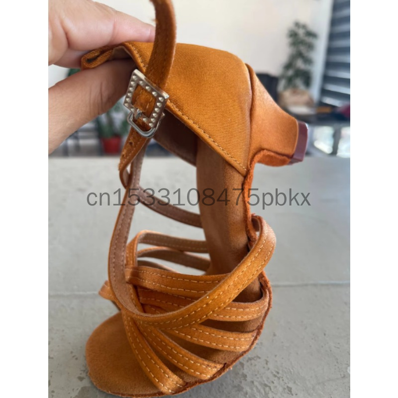 Volwassen satijnen Latijns-Ame - Women Shoes Kinds recensie en prijs